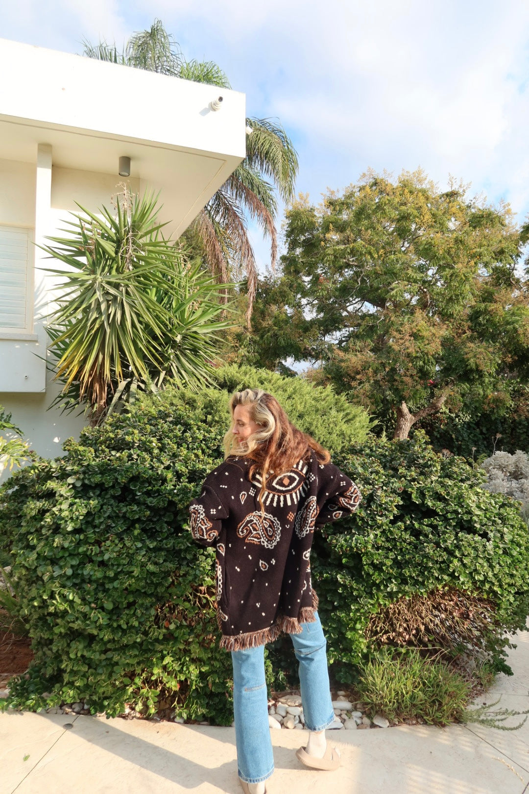 Jacquard Cardigan Black Paisley