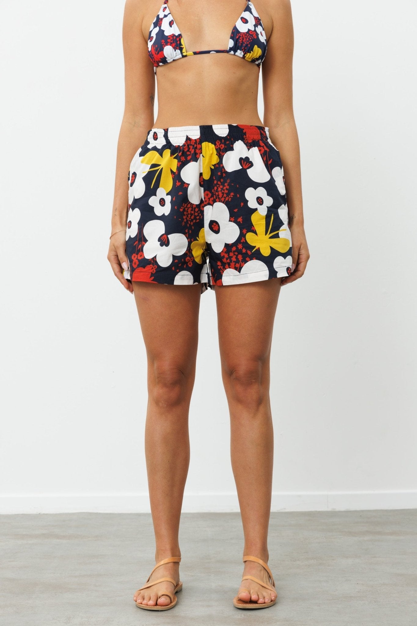 Exercise shorts big Flowers - gallabia - BiliBlond Swimwear