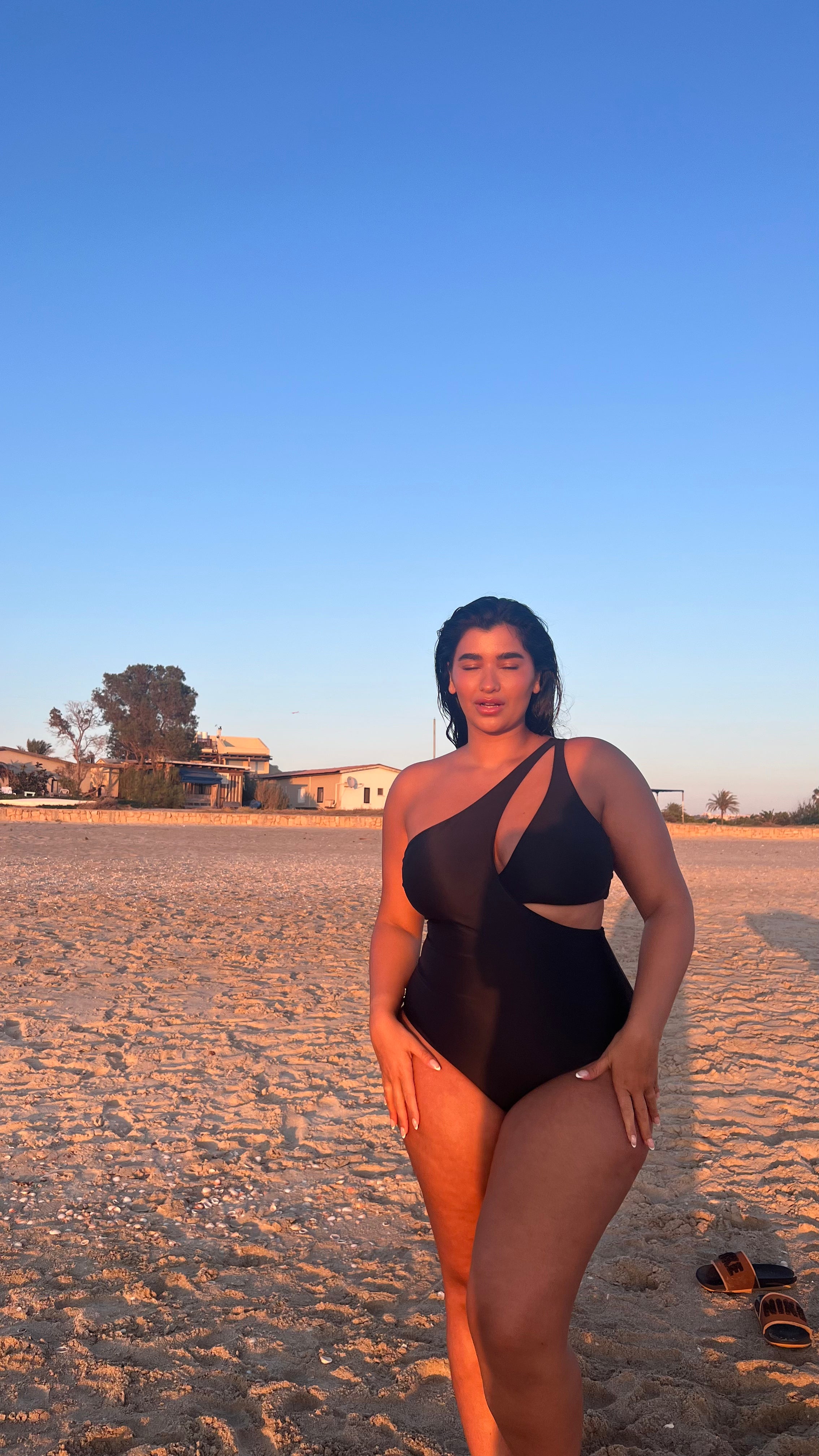 BLACK MAMBA ONE SHOULDER