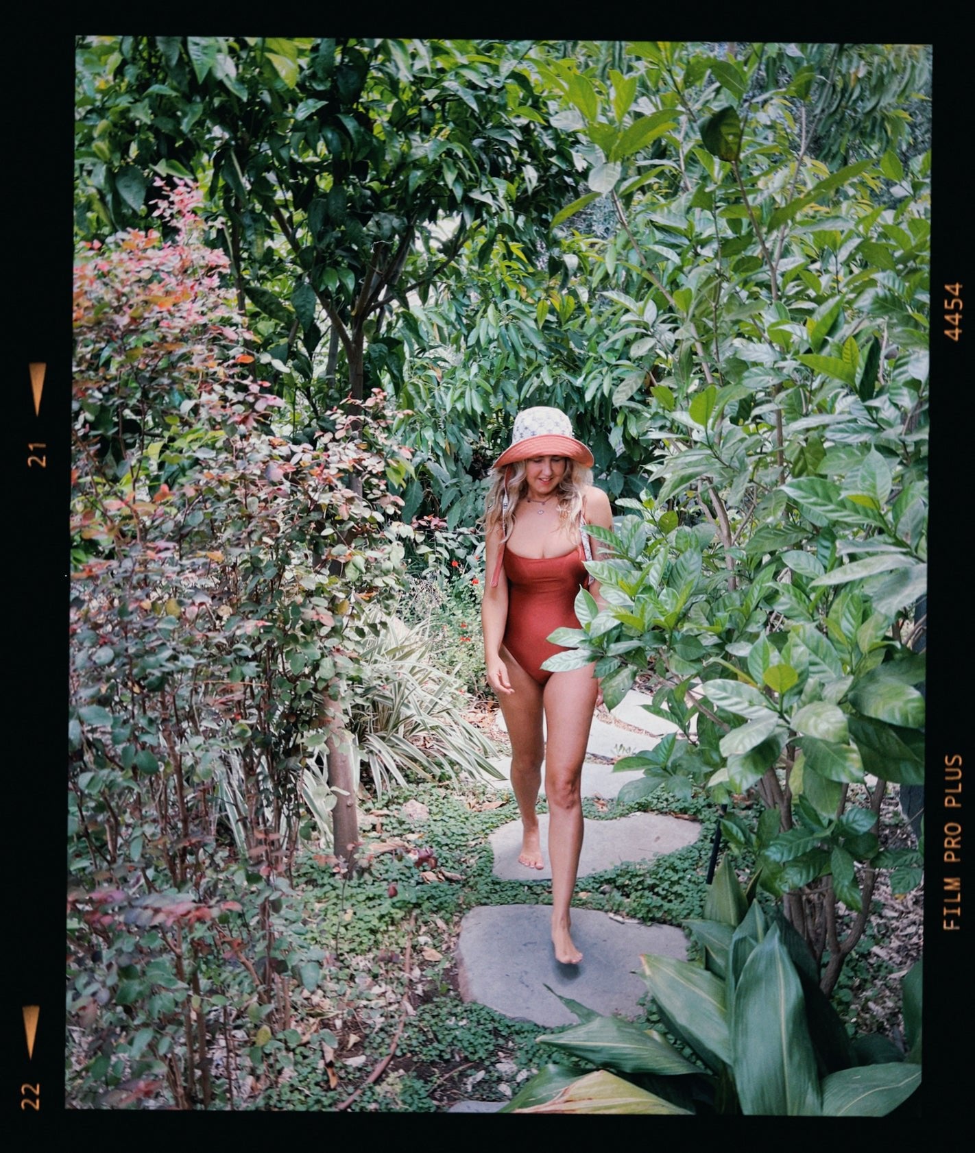 SHAHAF SHINY Hamra - one piece -BiliBlond LTD